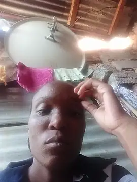 Beverlygurlx6 online show from February 11, 1:34 pm