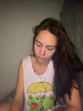 carolsapequinha online show from July 5, 4:30 am