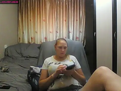 JenniDeep online show from July 13, 1:56 pm