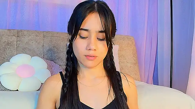 lizzy kane online show from June 11, 12:32 am