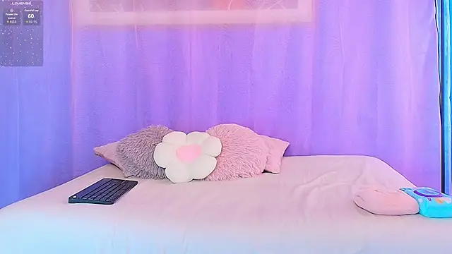 lizzy kane online show from June 25, 8:10 pm