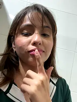 ginny ross online show from December 1, 5:04 pm