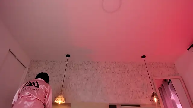 Sasha Wolff online show from July 30, 2:29 pm