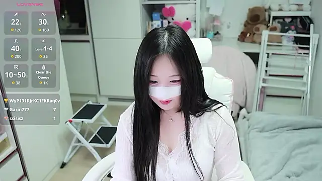 kimhyeona2005 online show from May 3, 12:08 pm