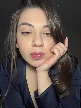 Lovynna online show from May 10, 5:37 pm