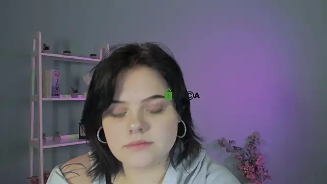 lika pop online show from February 4, 8:12 pm