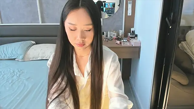 notyoursammy online show from December 15, 3:56 am