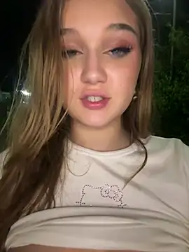 Hannah-2007 online show from July 14, 2:05 am