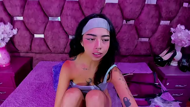  Ivy Luna online show from June 29, 9:47 pm