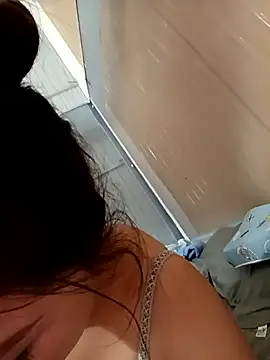 sara-xx online show from March 16, 5:55 am