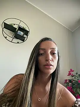 BelleLouise13 online show from July 15, 5:28 pm