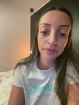 BelleLouise13 online show from July 30, 2:29 pm