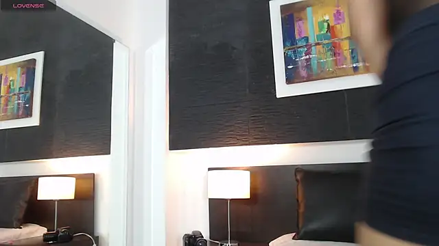 ZoeJhuls online show from November 25, 7:58 pm