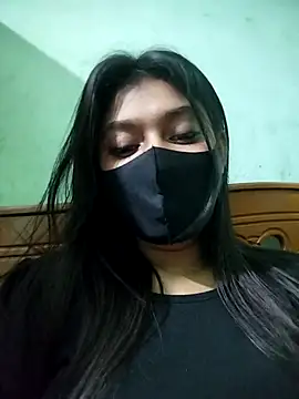 Disha Nur0 online show from May 7, 9:07 pm