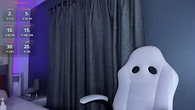 violeta santanna online show from December 13, 7:53 pm