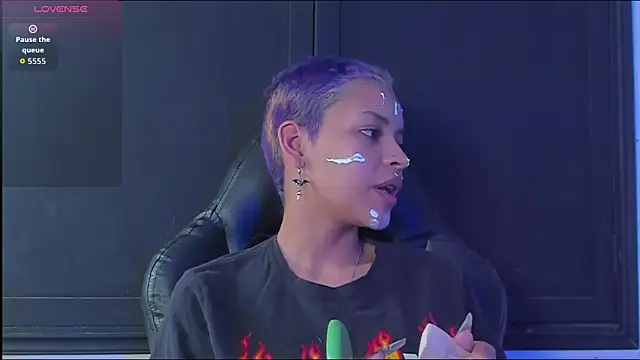 Anny Kiitty online show from November 28, 4:26 am