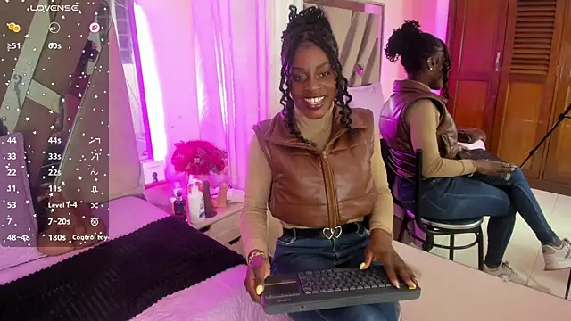 anisha zambrano online show from July 30, 1:34 pm
