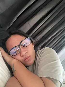 hugecockhiraya online show from February 11, 7:43 am