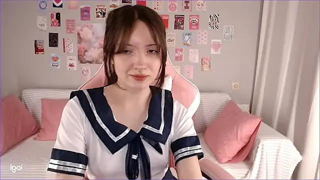 Lexi Bottom online show from February 10, 2:03 am