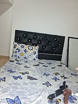pamela Tiny online show from April 30, 7:52 pm