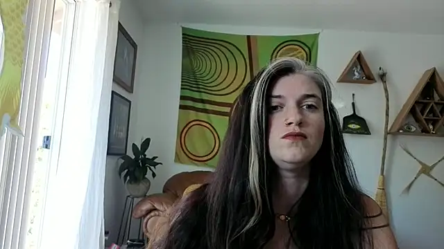 bruisedblossoms online show from July 7, 7:38 pm