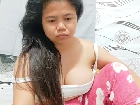 Sweetbigtits 69 online show from May 2, 8:23 pm
