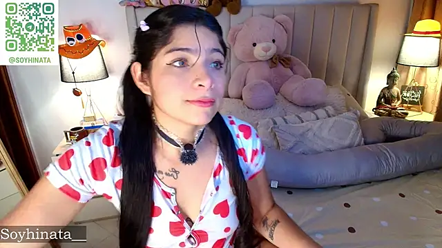 Emyii  online show from June 12, 3:14 am