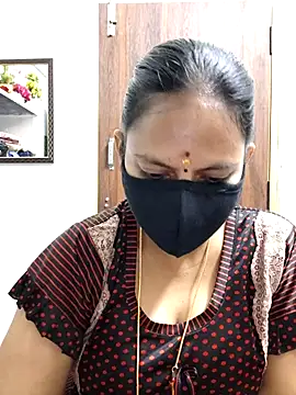 Queen-Neha online show from April 29, 5:30 pm