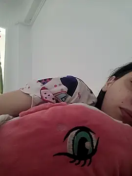 bettyButterfly online show from February 22, 3:02 pm