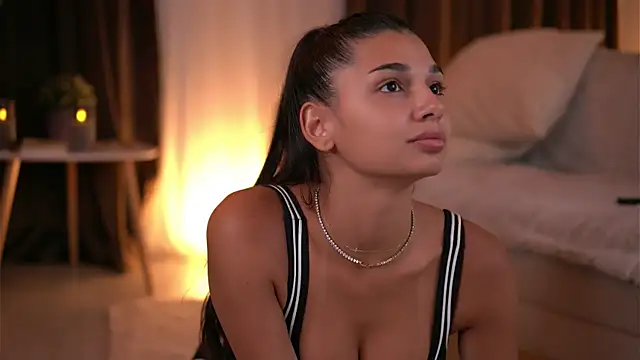 LuvCaprice online show from July 13, 9:04 pm