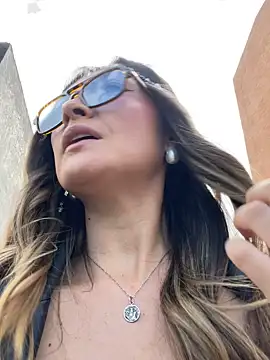 GeorginaBlack online show from December 13, 7:53 pm