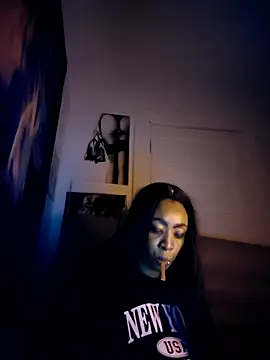 VenezuelaLuxeNoir online show from February 5, 9:56 am