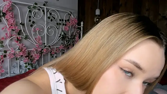 KristleKirst online show from December 22, 11:02 am