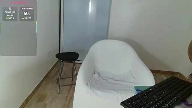 Eimy Spank online show from November 21, 2:57 am