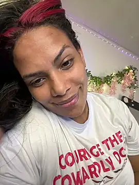 ArielleMillerr- online show from June 16, 7:15 pm