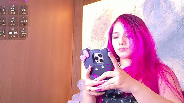 bella mush online show from June 5, 10:05 pm