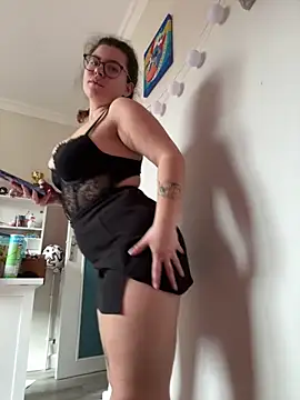 missseduction24 online show from March 6, 8:09 am