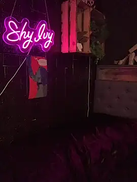 Shy-Ivy online show from May 4, 9:40 pm