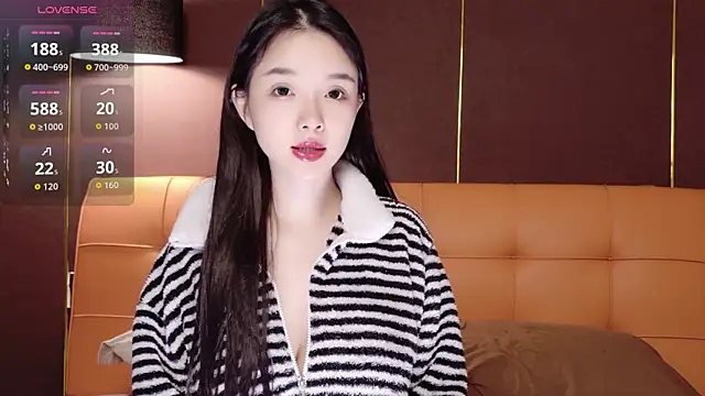 mammam520 online show from December 19, 2:42 pm