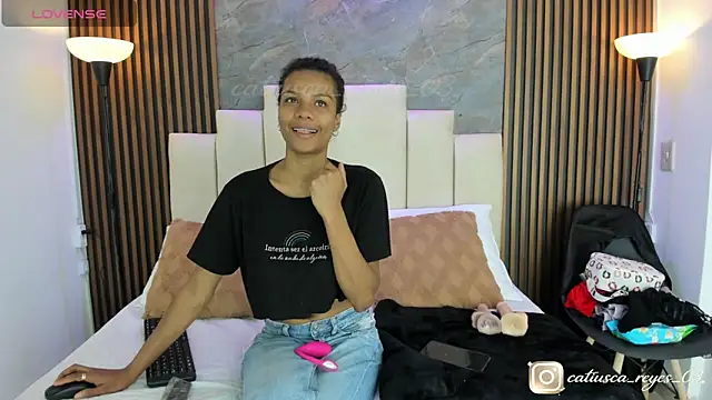 catiusca reyes 03 online show from April 29, 2:31 pm