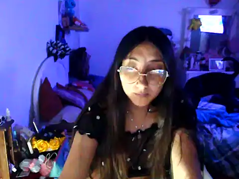 Nanylux online show from November 20, 3:29 am