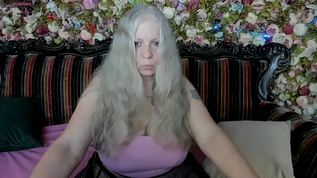 mariabelladonna online show from August 2, 9:07 pm