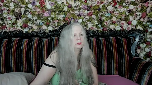 mariabelladonna online show from May 3, 9:18 pm