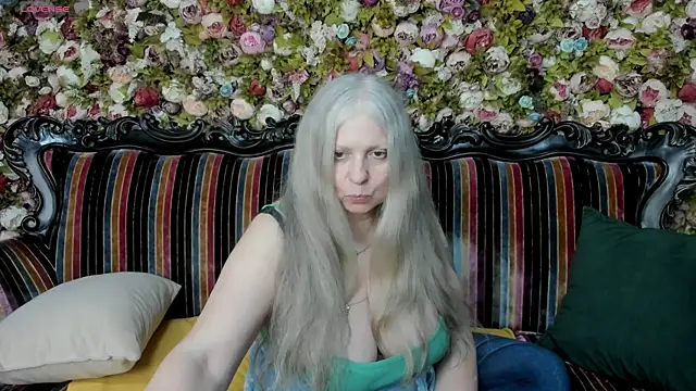mariabelladonna online show from June 10, 9:02 pm