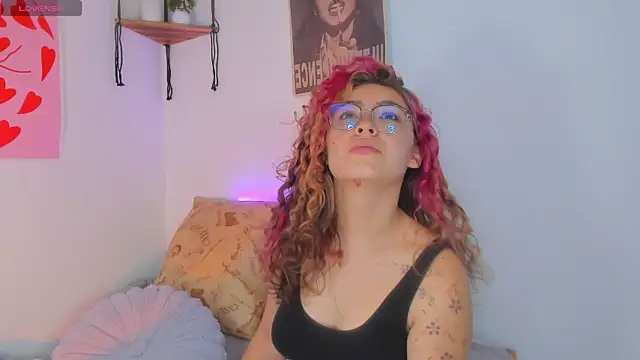 MarieTaylor  online show from August 3, 6:57 pm