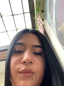 Emily 0-5 online show from December 1, 8:44 pm