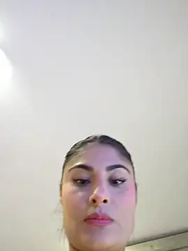 Laia torres1 online show from June 28, 3:35 am