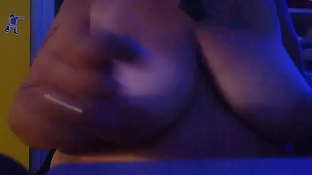 EheMilf Frankfurt online show from August 6, 9:55 pm
