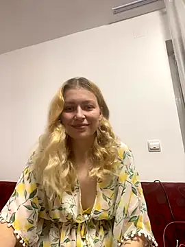 LexiSlimVIbe online show from December 3, 9:17 pm