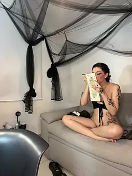 Alice Dark21 online show from March 18, 3:22 am